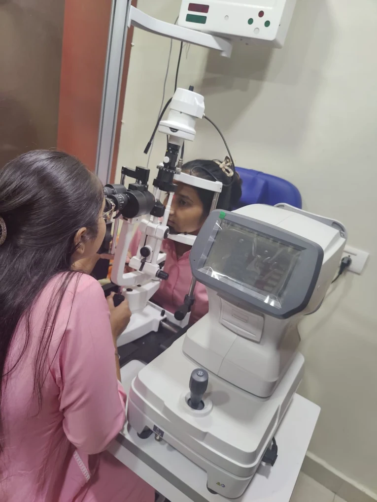 Advanced ophthalmology surgical suite at Dr. Charu Arora clinic Delhi